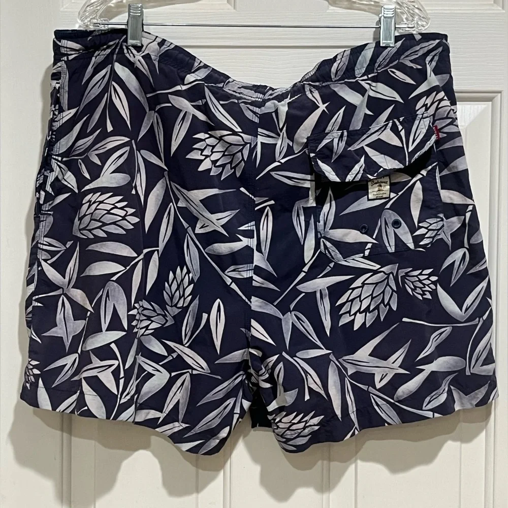 Tommy Bahama casual navy